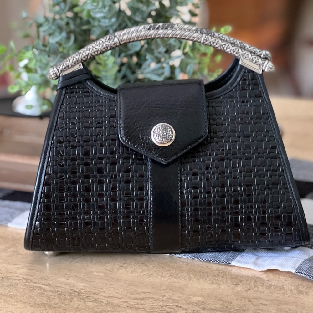 Brighton bag black with silver handles and shoulder strap